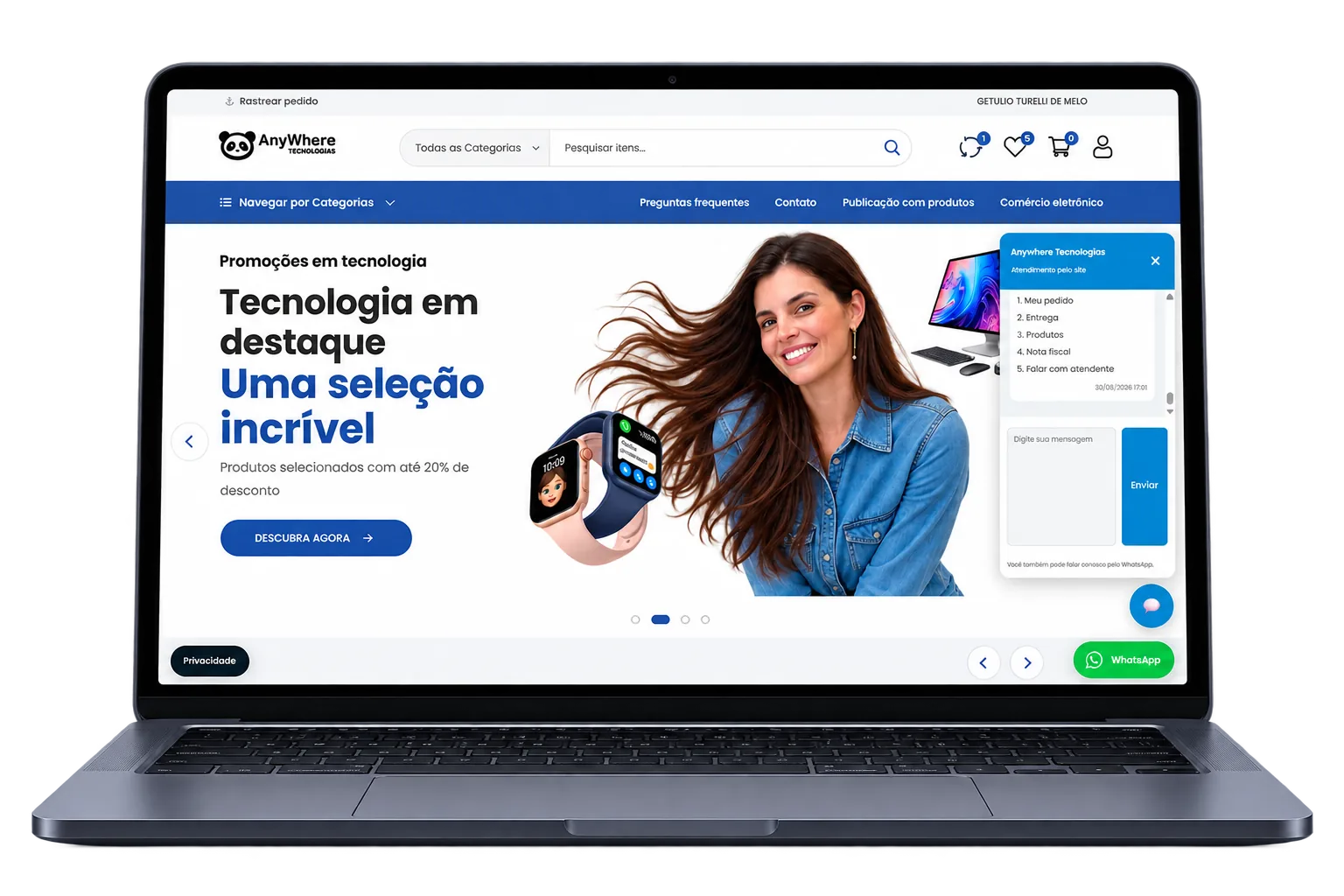 E-commerce com atendimento Janus exibido em notebook